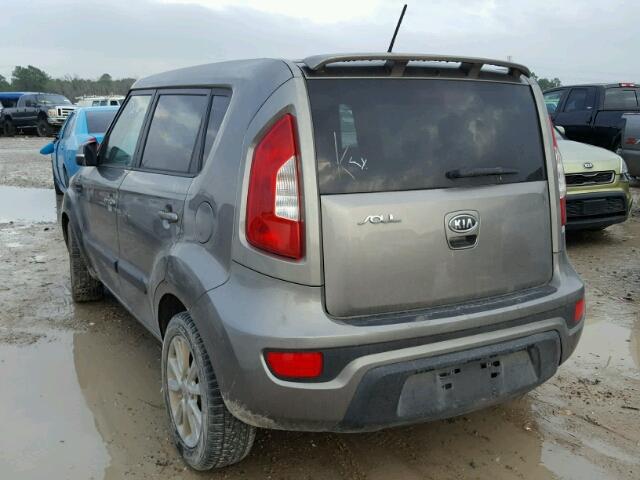 KNDJT2A6XC7415204 - 2012 KIA SOUL + GRAY photo 3