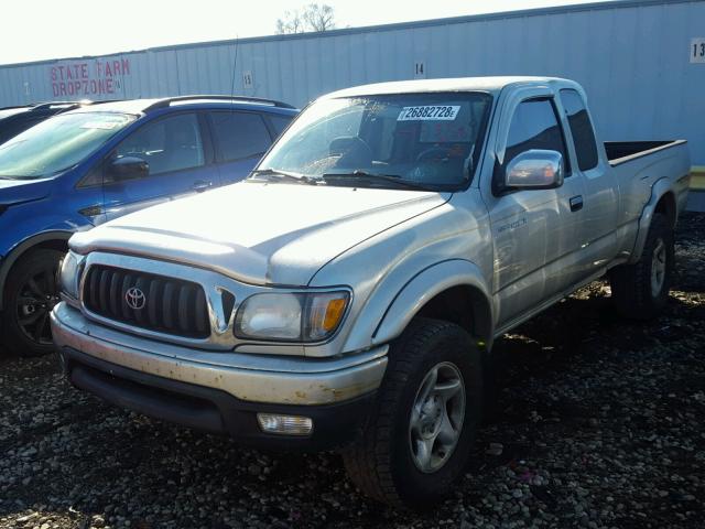 5TEWN72N41Z801173 - 2001 TOYOTA TACOMA XTR SILVER photo 2