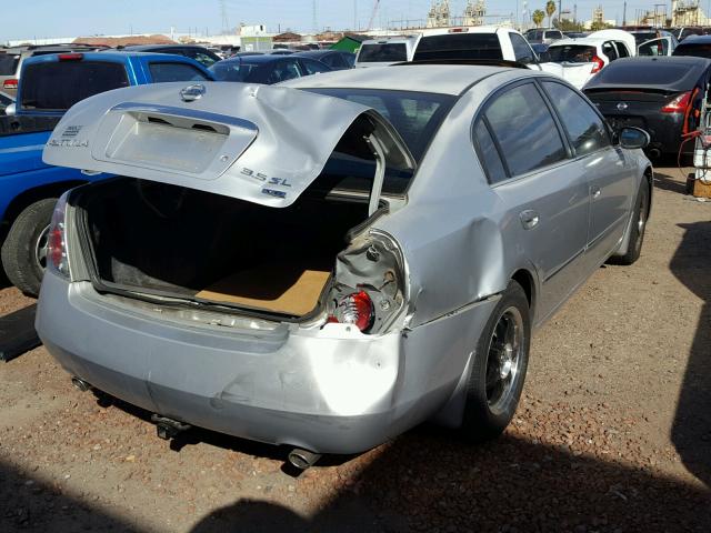 1N4BL11D35C138442 - 2005 NISSAN ALTIMA SE SILVER photo 4