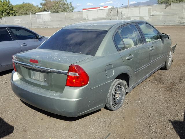 1G1ZS52F85F238322 - 2005 CHEVROLET MALIBU GREEN photo 4