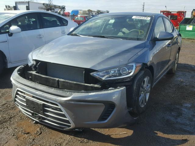 KMHD84LF7JU498902 - 2018 HYUNDAI ELANTRA SE GRAY photo 2