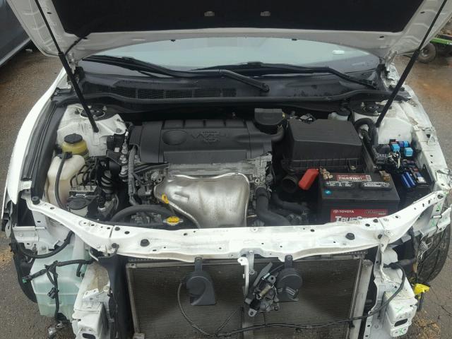 4T1BF3EKXBU653042 - 2011 TOYOTA CAMRY BASE WHITE photo 7