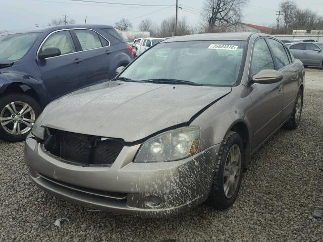 1N4AL11D55C134078 - 2005 NISSAN ALTIMA S BROWN photo 2