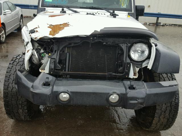 1C4AJWAG2DL596524 - 2013 JEEP WRANGLER S WHITE photo 7