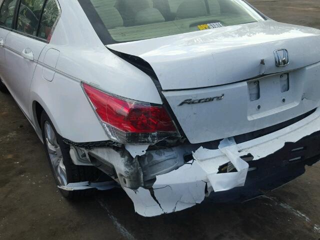 1HGCP26728A113576 - 2008 HONDA ACCORD EX WHITE photo 9