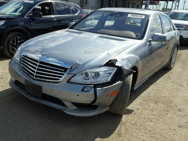 WDDNG7DB2CA488152 - 2012 MERCEDES-BENZ S 550 BLUE photo 2