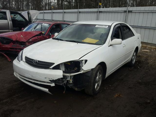 4T1BE32K23U140053 - 2003 TOYOTA CAMRY LE WHITE photo 2