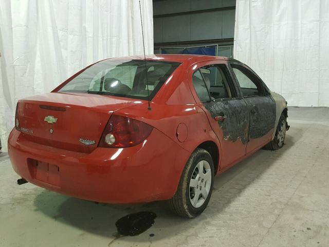 1G1AK55F177192810 - 2007 CHEVROLET COBALT LS RED photo 4