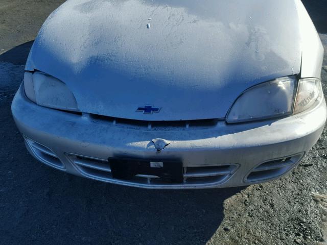 1G1JC524117140410 - 2001 CHEVROLET CAVALIER B SILVER photo 9