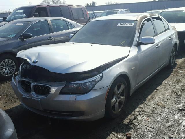 WBANV935X8CZ61473 - 2008 BMW 535 XI Argent photo 2