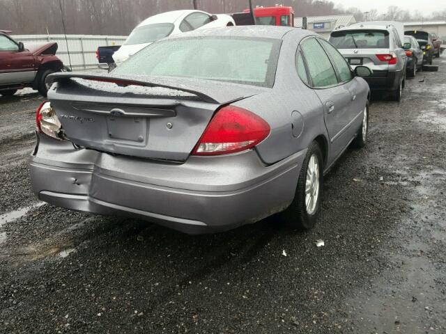 1FAFP56UX6A230781 - 2006 FORD TAURUS SEL GRAY photo 4