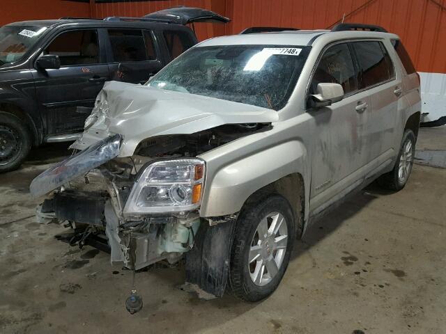 2GKFLVE34D6310672 - 2013 GMC TERRAIN SL GOLD photo 2