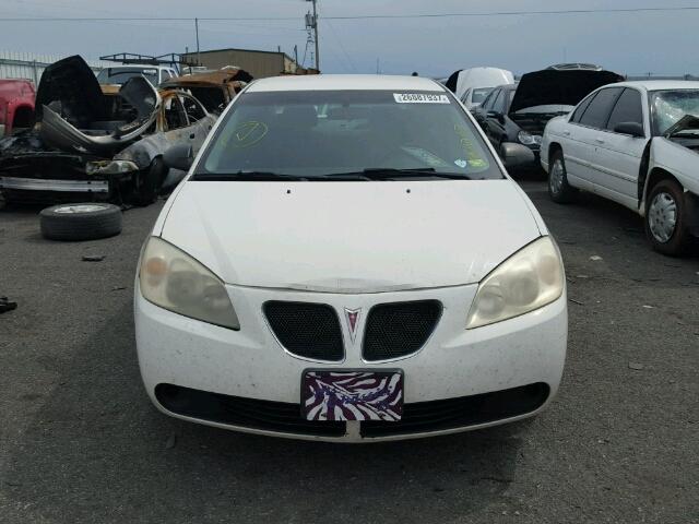 1G2ZG58B574194263 - 2007 PONTIAC G6 BASE WHITE photo 9