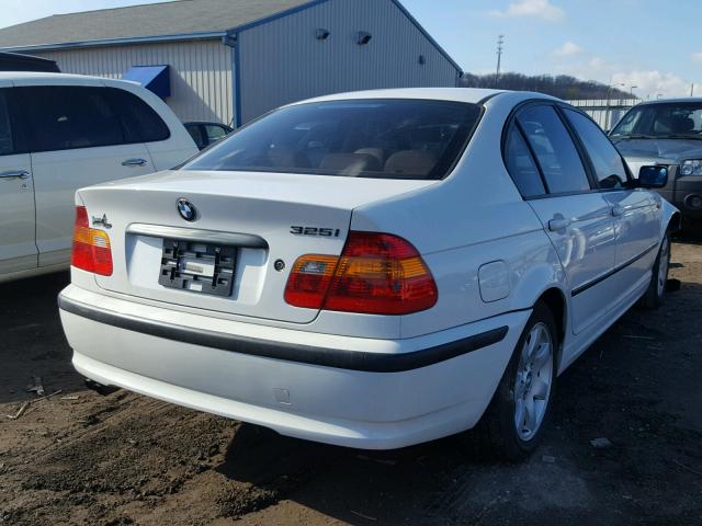 WBAET37453NJ30450 - 2003 BMW 325 I WHITE photo 4