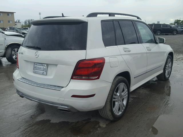 WDCGG5HB5FG347847 - 2015 MERCEDES-BENZ GLK 350 WHITE photo 4