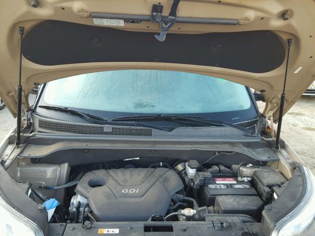 KNDJN2A22E7054822 - 2014 KIA SOUL BROWN photo 7