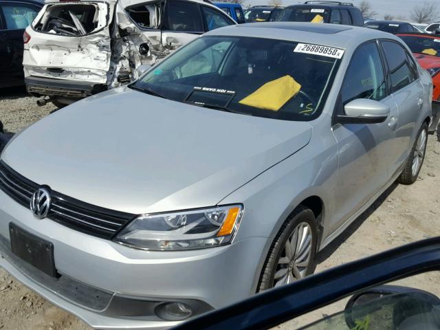 3VWLZ7AJ0BM359462 - 2011 VOLKSWAGEN JETTA SEL SILVER photo 2