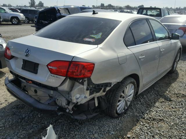 3VWLZ7AJ0BM359462 - 2011 VOLKSWAGEN JETTA SEL SILVER photo 4