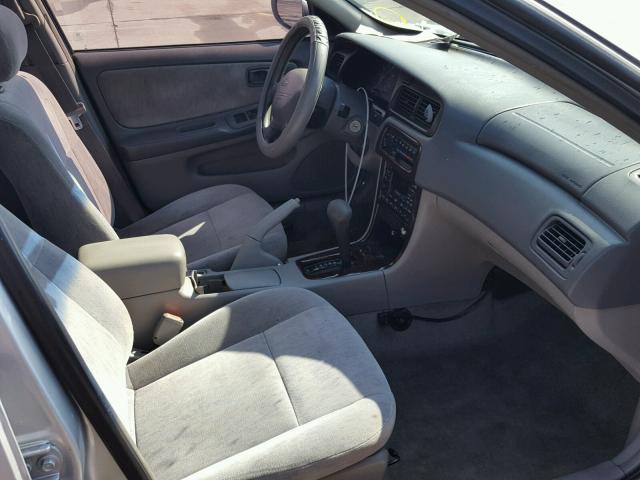 1N4DL01D7WC223076 - 1998 NISSAN ALTIMA XE SILVER photo 5