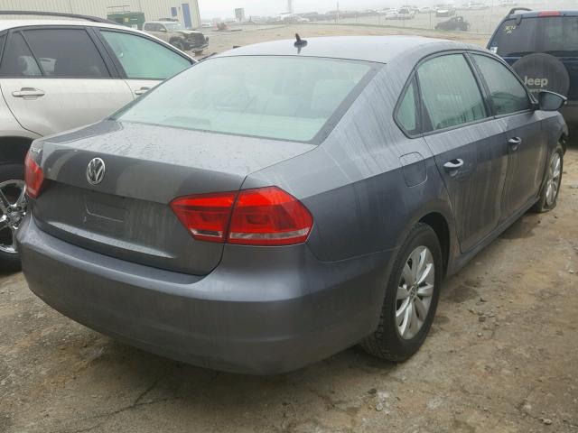 1VWAP7A35CC014428 - 2012 VOLKSWAGEN PASSAT S GRAY photo 4