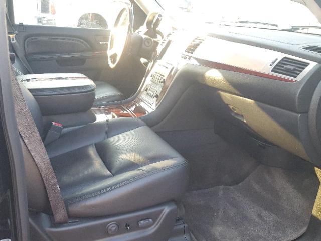 1GYUKHEF4AR103310 - 2010 CADILLAC ESCALADE E BLACK photo 5