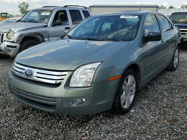 3FAHP08168R123458 - 2008 FORD FUSION SEL GREEN photo 2