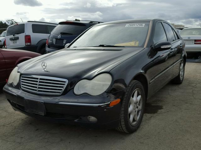 WDBRF61J22F286061 - 2002 MERCEDES-BENZ C 240 BLACK photo 2