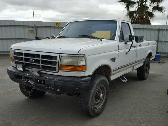 1FTHF26F1TEA80649 - 1996 FORD F250 WHITE photo 2