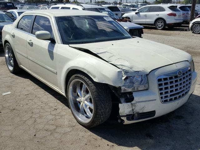 2C3KA53G47H727860 - 2007 CHRYSLER 300 TOURIN CREAM photo 1