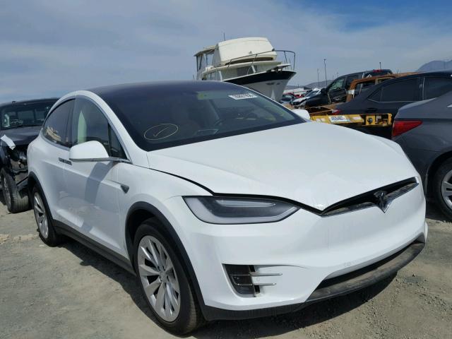 5YJXCBE24GF017150 - 2016 TESLA MODEL X WHITE photo 1