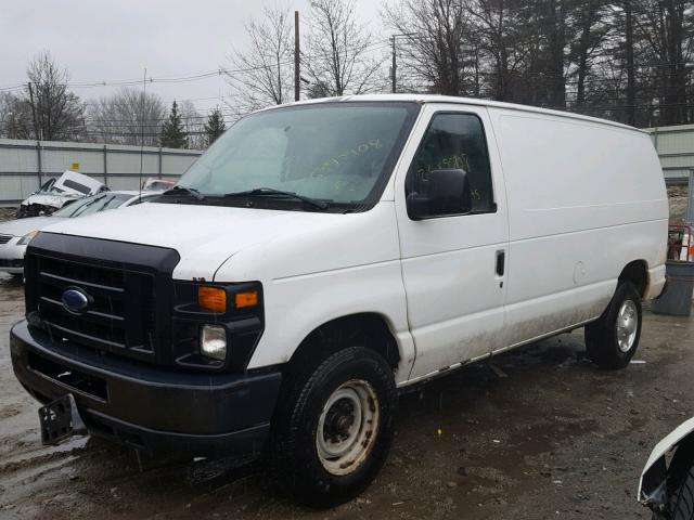 1FTSE34L18DA02425 - 2008 FORD ECONOLINE WHITE photo 2