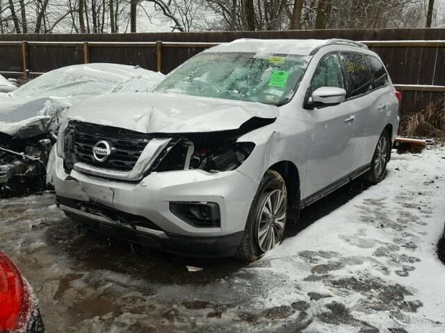 5N1DR2MM7HC655908 - 2017 NISSAN PATHFINDER SILVER photo 2