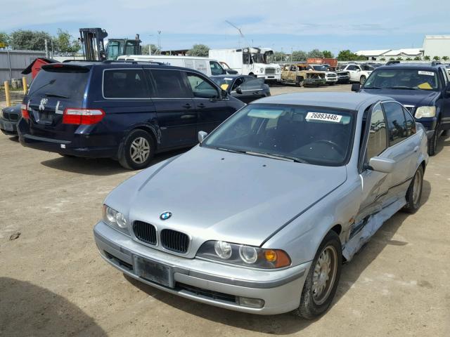 WBADD6325VBW22222 - 1997 BMW 528 I AUTO SILVER photo 2
