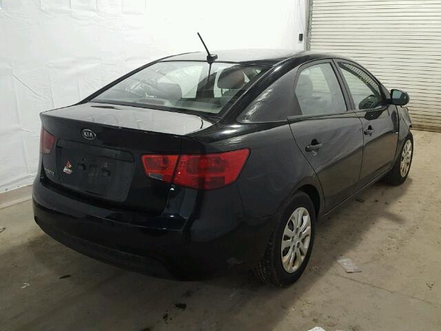 KNAFT4A27B5428014 - 2011 KIA FORTE LX BLACK photo 4