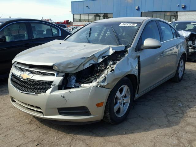 1G1PC5SB4D7268427 - 2013 CHEVROLET CRUZE LT GOLD photo 2