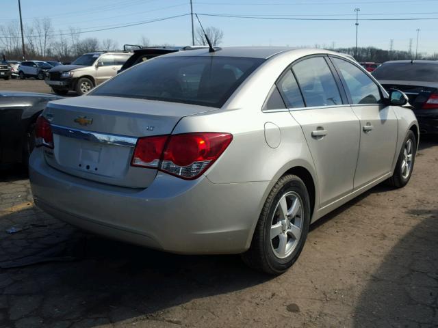 1G1PC5SB4D7268427 - 2013 CHEVROLET CRUZE LT GOLD photo 4