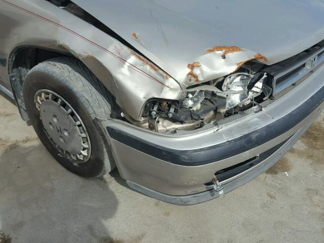 1HGCB7653MA024572 - 1991 HONDA ACCORD LX CREAM photo 9