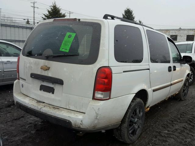 1GBDV13127D146002 - 2007 CHEVROLET UPLANDER I WHITE photo 4