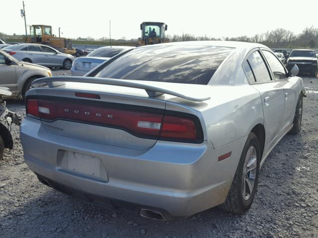 2C3CDXBG6CH217707 - 2012 DODGE CHARGER SE SILVER photo 4