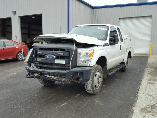 1FT7X3B65EEB69230 - 2014 FORD F350 SUPER WHITE photo 2