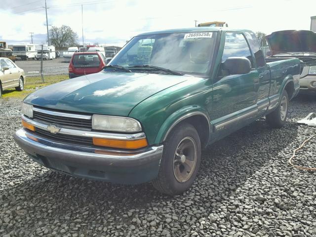 1GCCS19X0X8110216 - 1999 CHEVROLET S TRUCK S1 GREEN photo 2