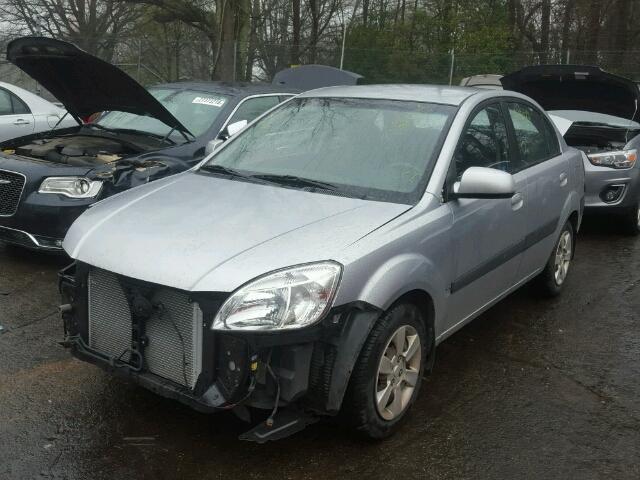 KNADE123376261692 - 2007 KIA RIO BASE SILVER photo 2