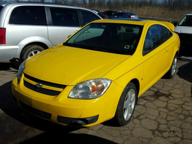 1G1AL15FX77373863 - 2007 CHEVROLET COBALT LT YELLOW photo 2