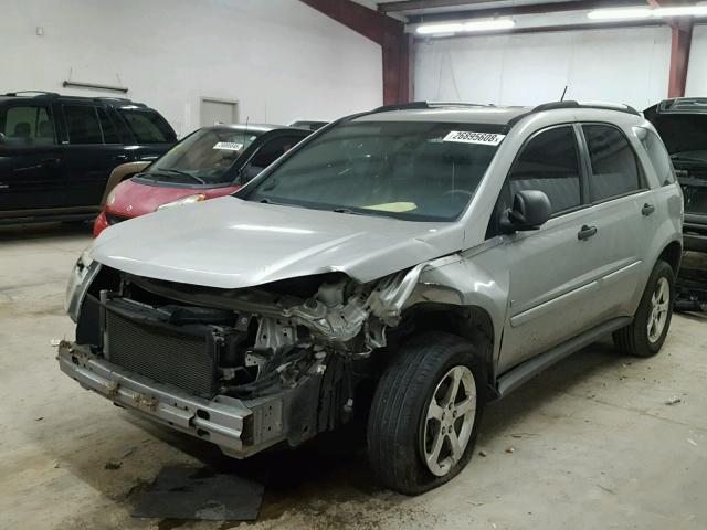 2CNDL23F586063534 - 2008 CHEVROLET EQUINOX LS SILVER photo 2