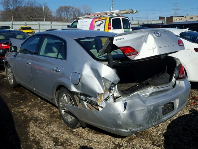 4T1BK36B37U177069 - 2007 TOYOTA AVALON XL SILVER photo 3