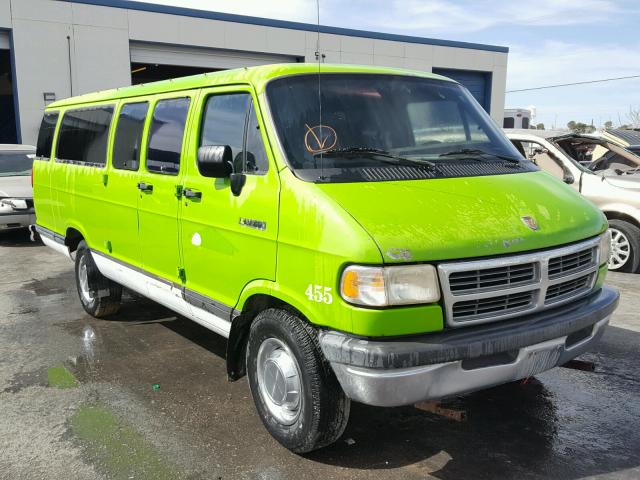 2B5WB35Z3RK127455 - 1994 DODGE RAM WAGON GREEN photo 1