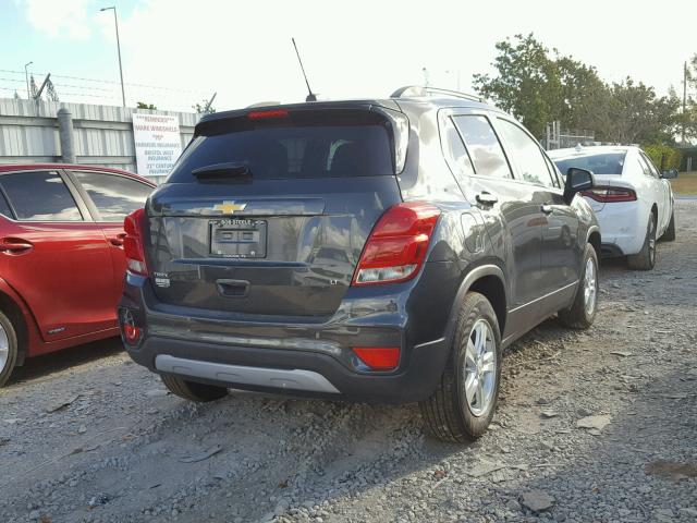 3GNCJLSB4HL284197 - 2017 CHEVROLET TRAX 1LT GRAY photo 4