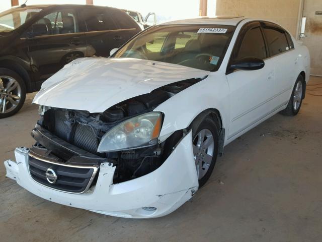 1N4AL11D93C302026 - 2003 NISSAN ALTIMA BAS WHITE photo 2