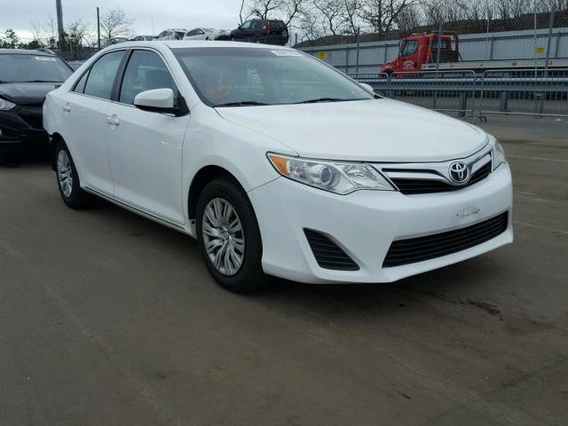 4T4BF1FKXDR283075 - 2013 TOYOTA CAMRY L WHITE photo 1