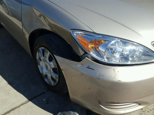 4T1BE32K64U891898 - 2004 TOYOTA CAMRY LE TAN photo 9